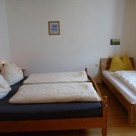 Ferienhaus Schaefer - Apartments - Wintersports - Family Holiday - Holiday With Your Dog - Rural & Scenic Flattnitz المظهر الخارجي الصورة
